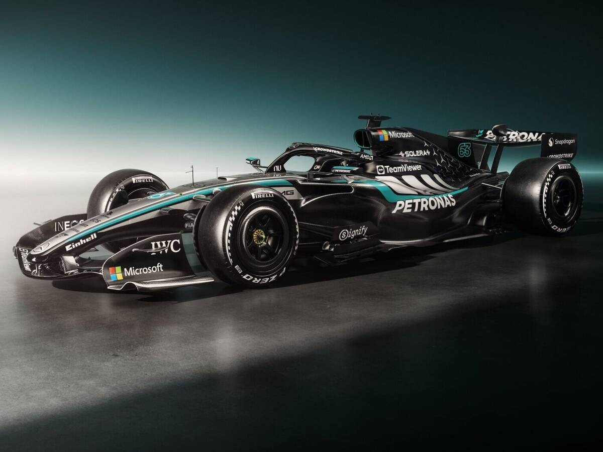 Neuer Sponsor inklusive: Mercedes zeigt W17 für die Formel-1-Saison 2026