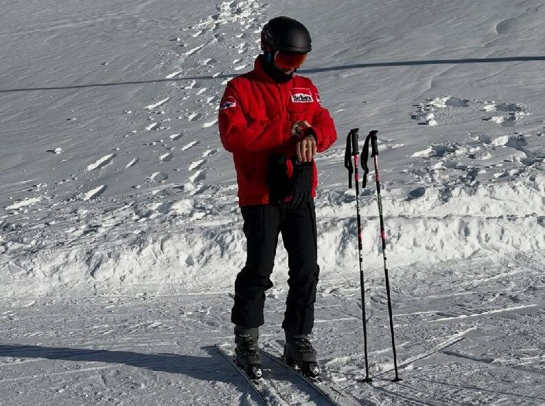 Skifahren in Schumacher-Anzug: Das sagt Pierre Gasly zum kontroversen Posting