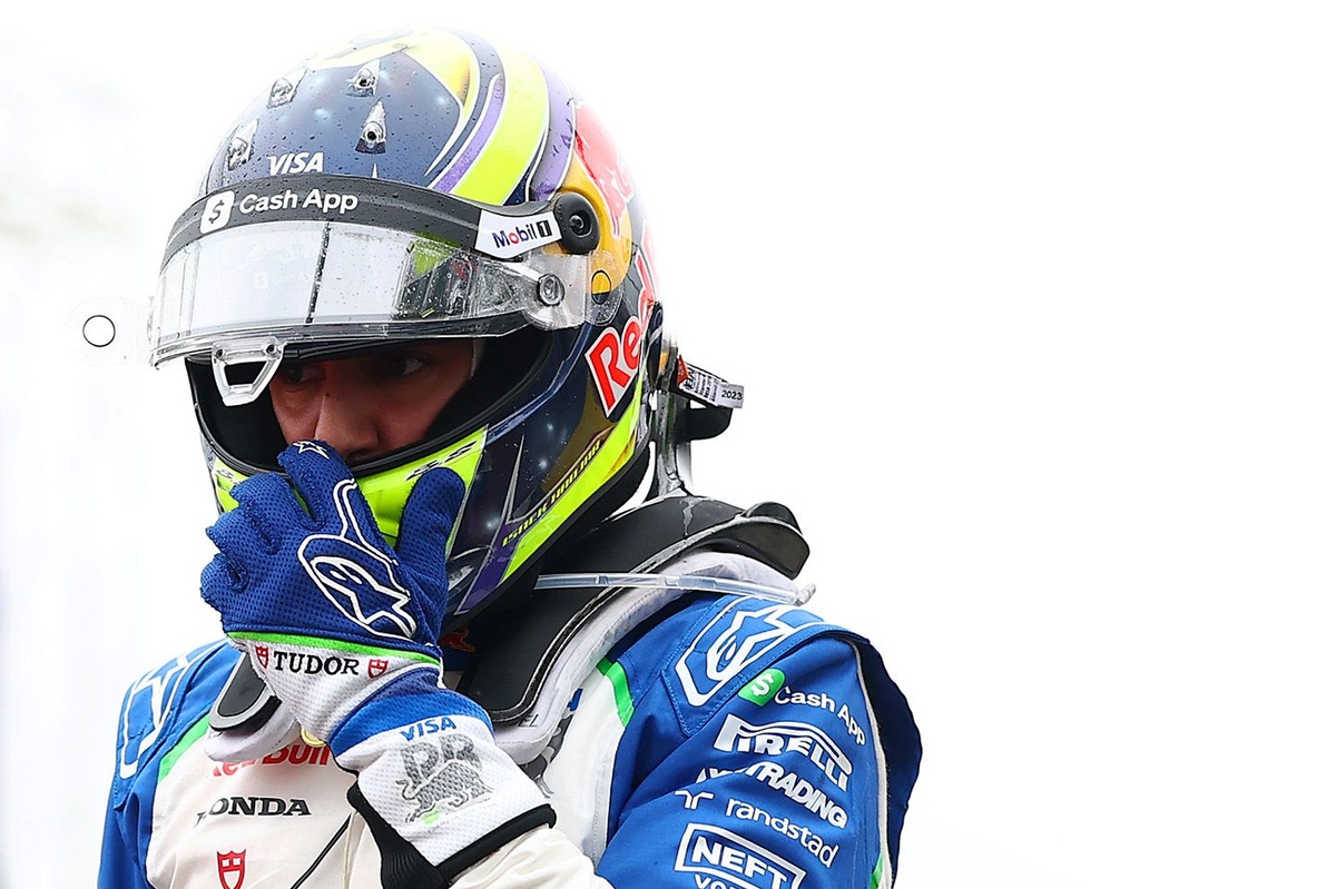 Hadjar: “Formula 1’e başlangıcım yüzüme atılmış bir yumruk gibiydi”