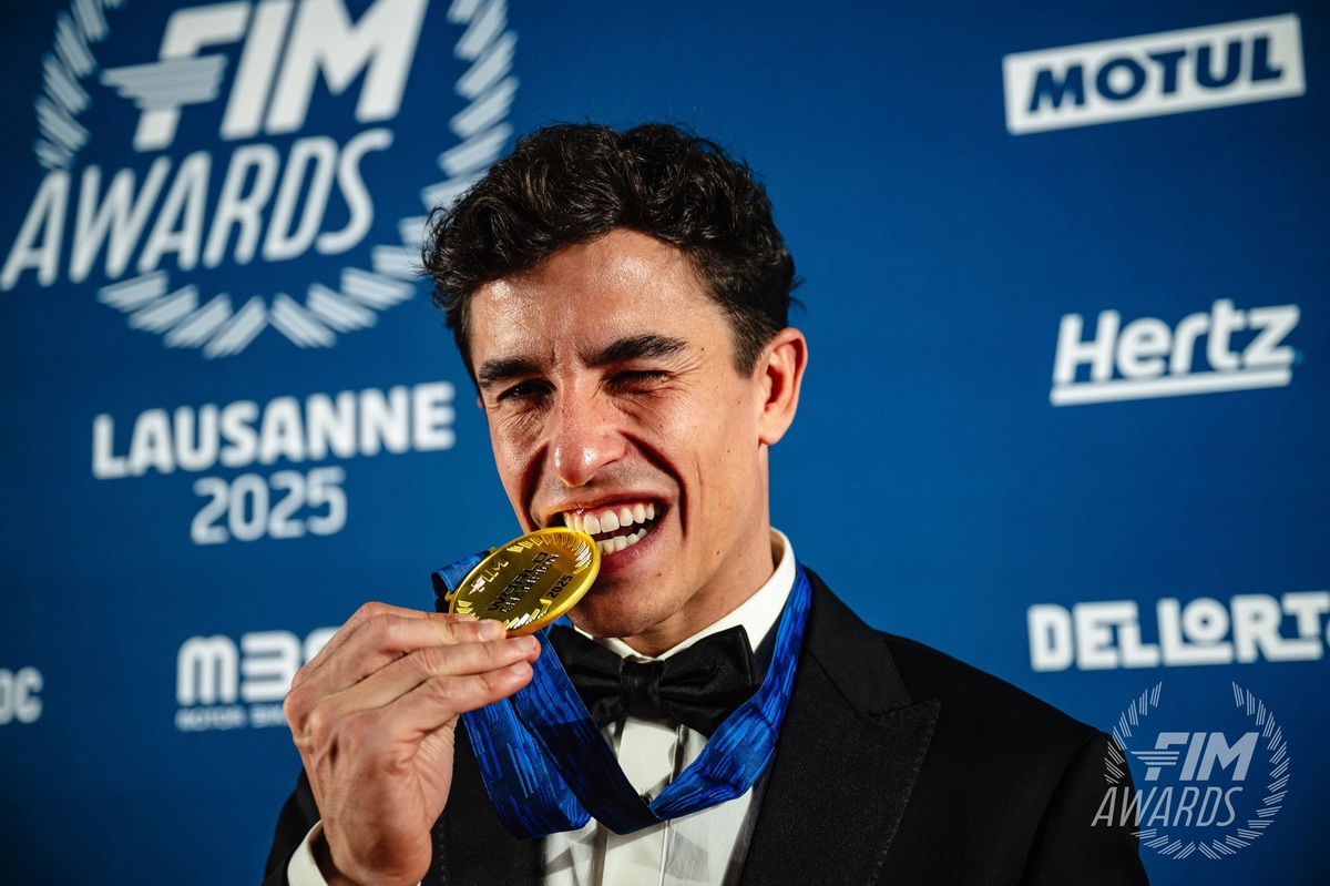 Alonso’dan Marquez’e övgü: “Zirveye geri dönmesi gerçekten olağanüstü” Alonso’dan Marquez’e övgü: “Zirveye geri dönmesi gerçekten olağanüstü”