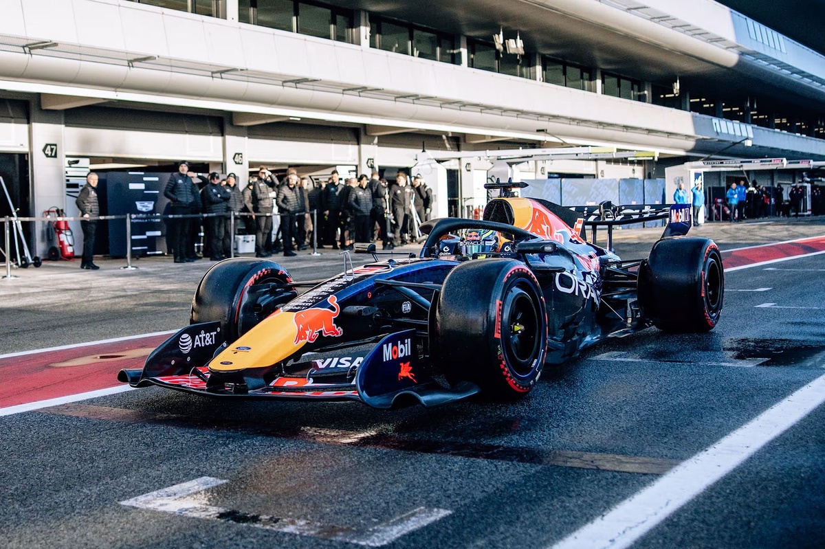 Red Bull’un yeni motoru mükemmel olmasa da “iyi durumda” Red Bull’un yeni motoru mükemmel olmasa da “iyi durumda”