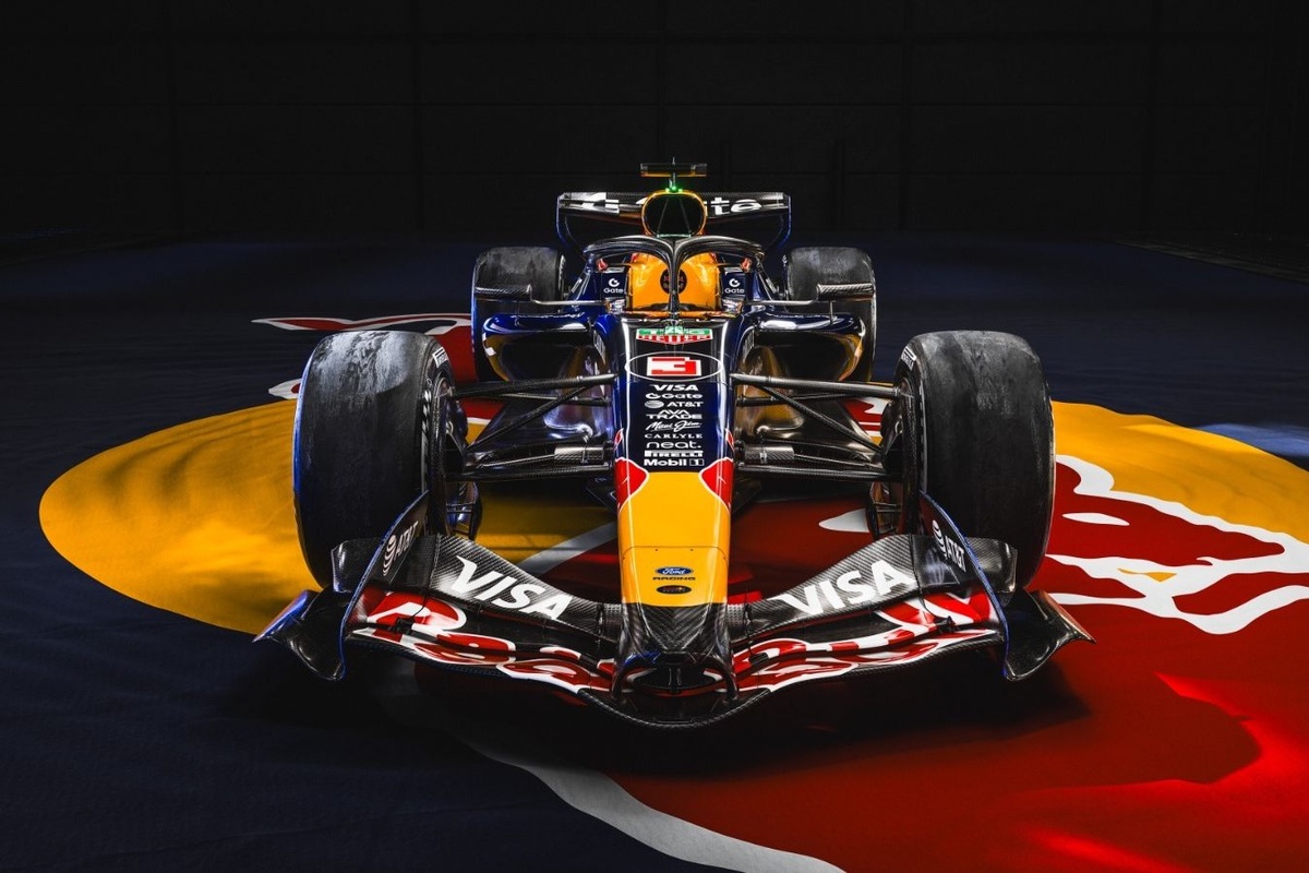 Red Bull, 2026 Formula 1 renk düzenini tanıtan ilk takım oldu!