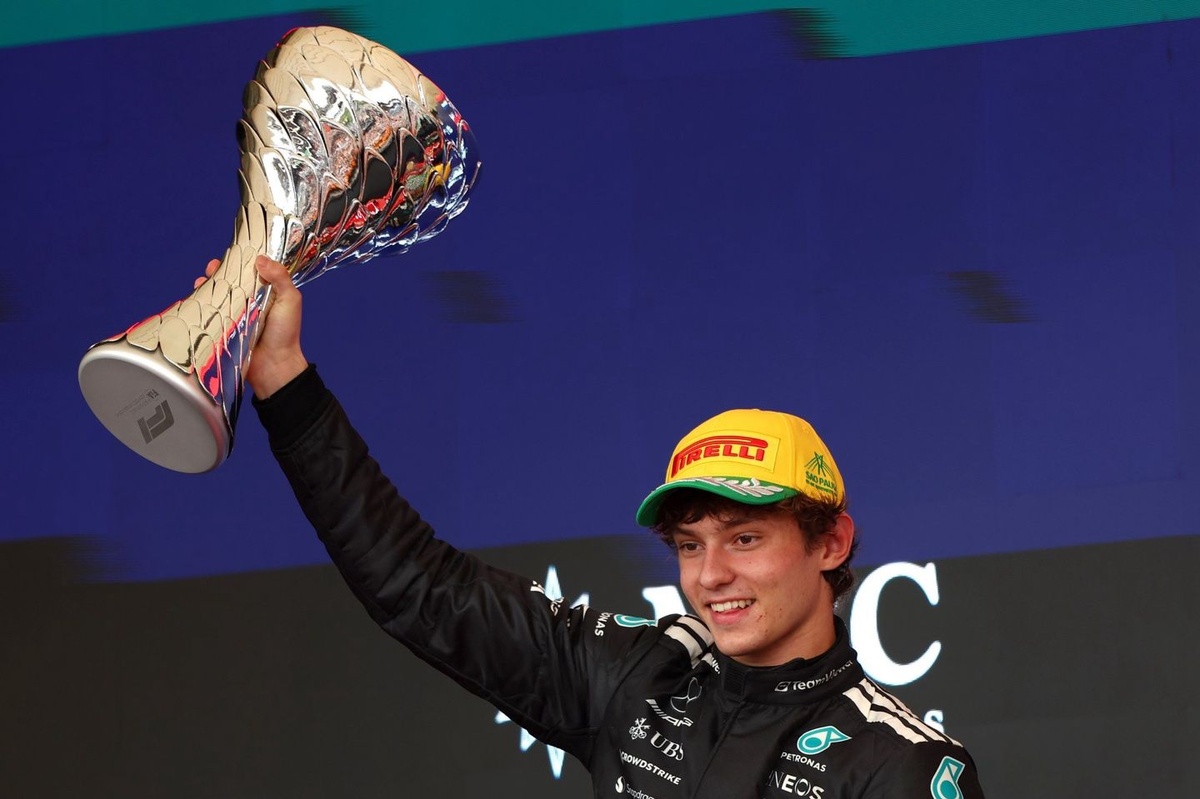 Shovlin: “Antonelli’nin 2026’da neler yapacağını görmek için sabırsızlanıyoruz”