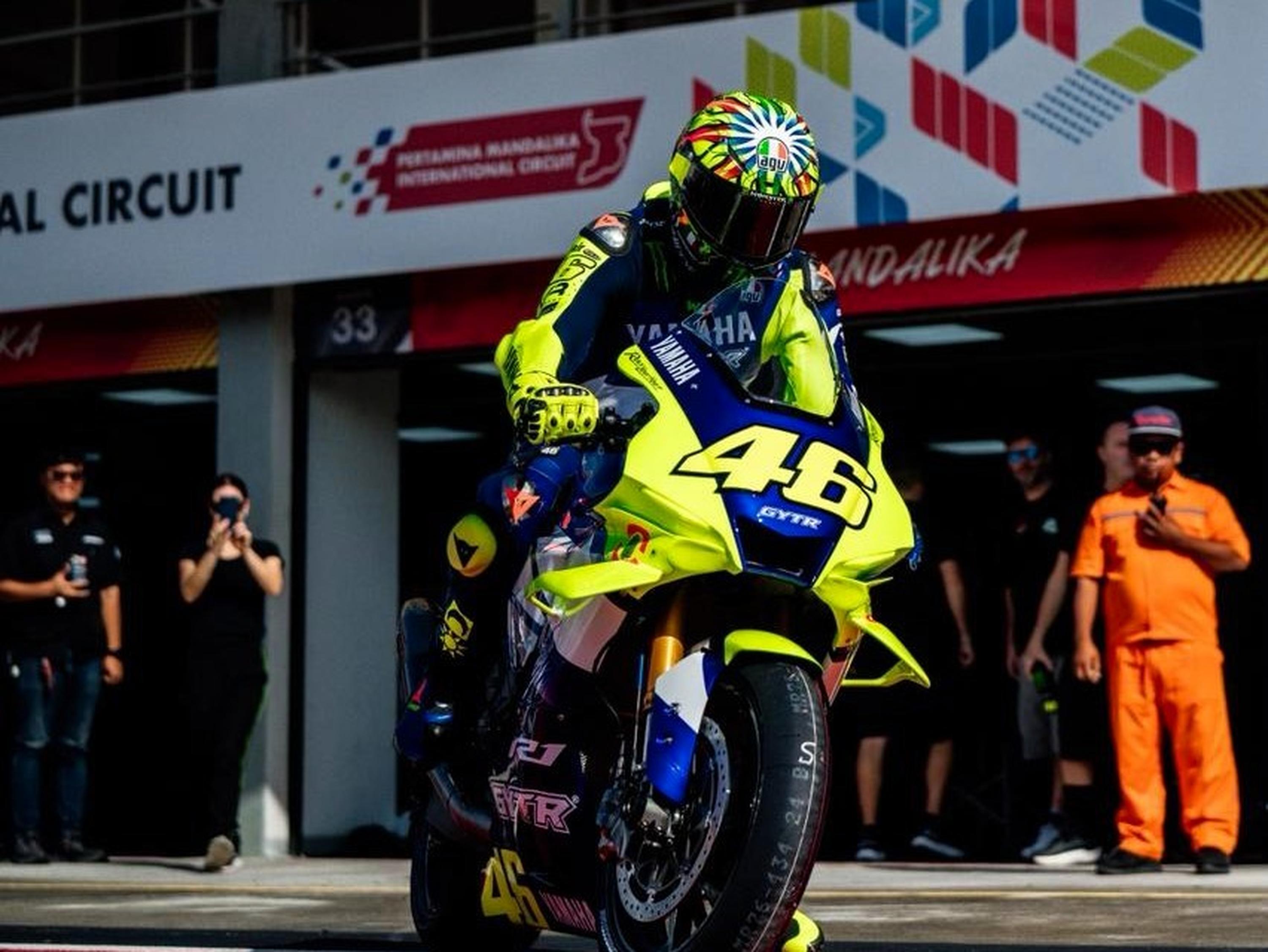 Valentino Rossi rides Mandalika as VR46 MotoGP stars prepare for Sepang test
