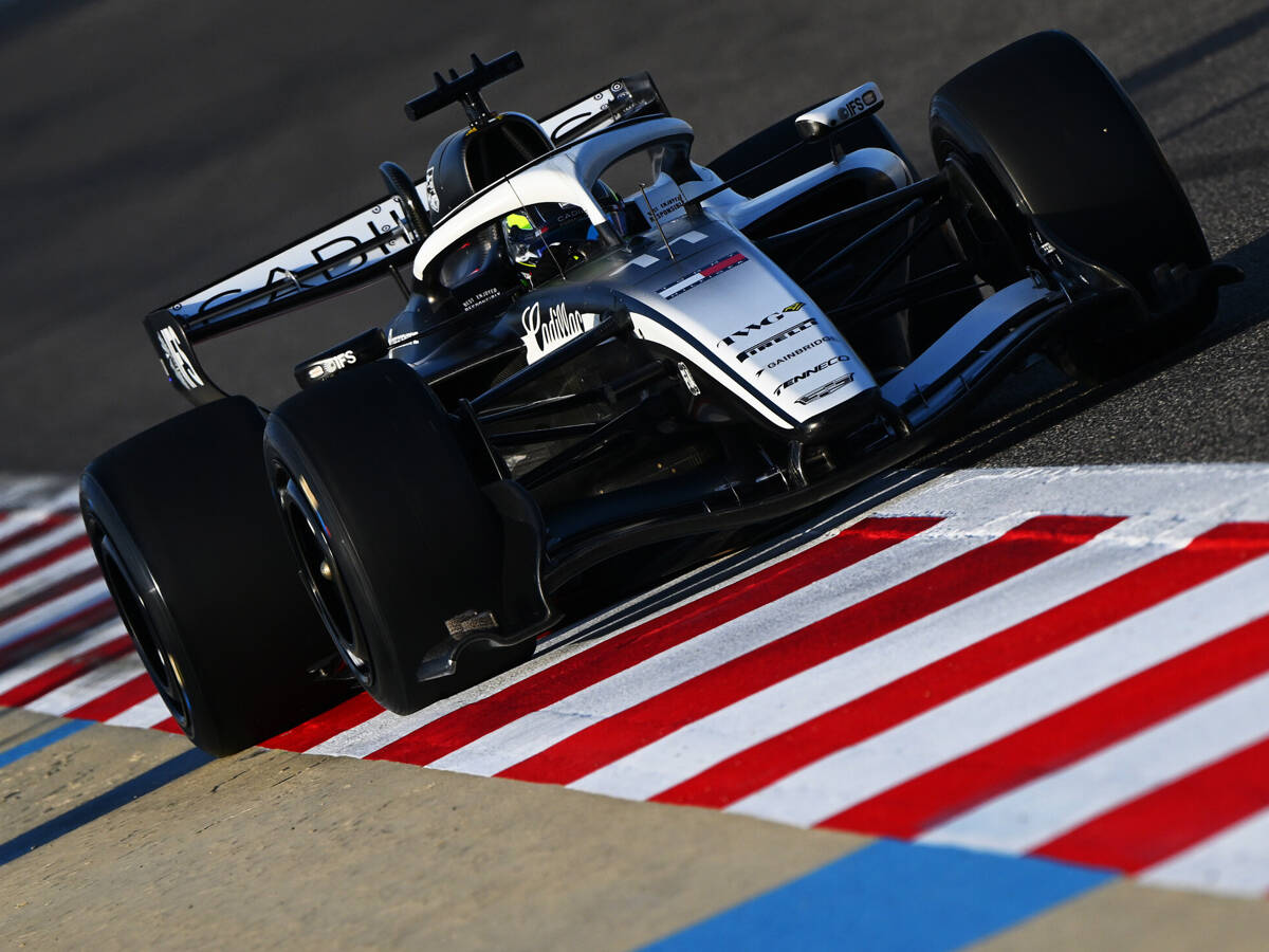 “Definitiv ganz anders”: Wie Sergio Perez die neuen Formel-1-Regeln bewertet “Definitiv ganz anders”: Wie Sergio Perez die neuen Formel-1-Regeln bewertet