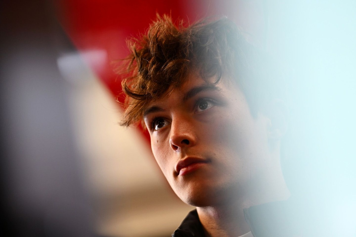 Bearman: “Yeni nesil araçlardaki enerji yönetimi sinir bozucu” Bearman: “Yeni nesil araçlardaki enerji yönetimi sinir bozucu”