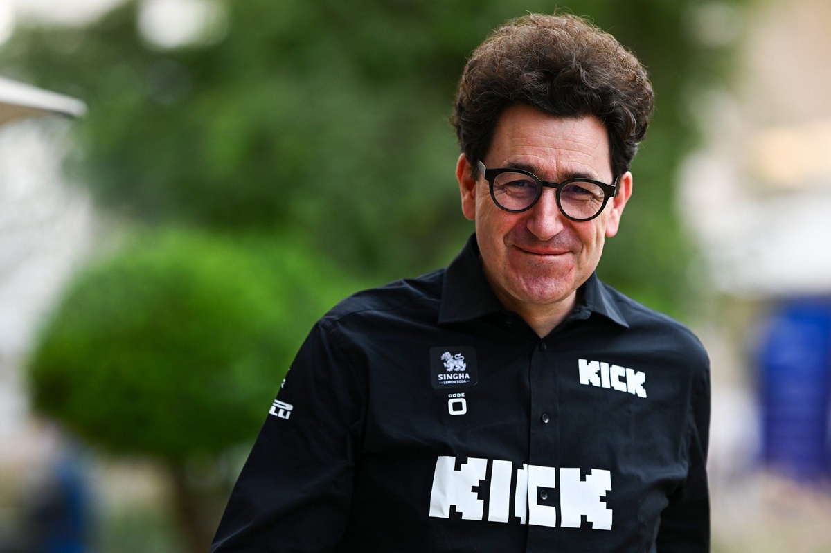 Binotto: “Önümüzde çok fakat çok uzun bir yapılacaklar listesi var” Binotto: “Önümüzde çok fakat çok uzun bir yapılacaklar listesi var”