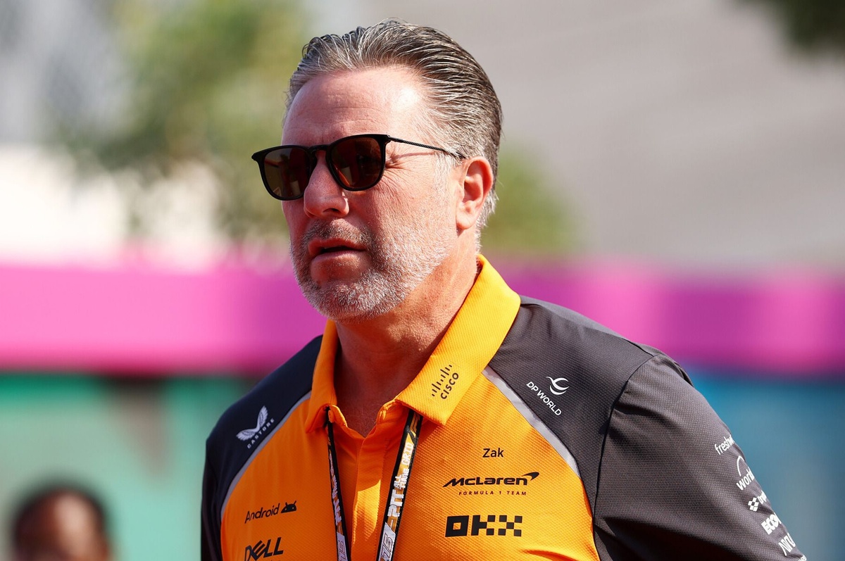 Brown: “Mercedes favori gibi duruyor”