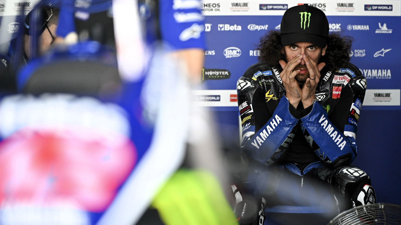 Alex Rins jokes “sharing is caring” after Yamaha V4 request at Buriram MotoGP test