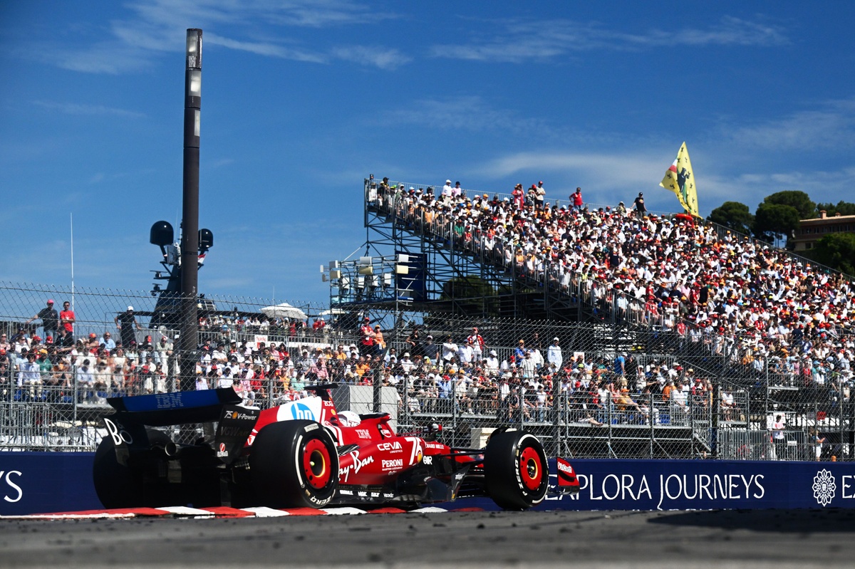 FIA’dan yeni düzenleme: Q3 süresi uzatıldı, Monako’da iki pit zorunluluğu kaldırıldı FIA’dan yeni düzenleme: Q3 süresi uzatıldı, Monako’da iki pit zorunluluğu kaldırıldı