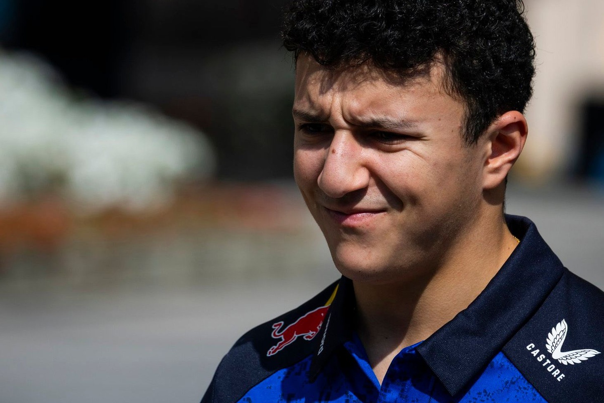 Hadjar: “Rekor kırabilecek daha hızlı Formula 1 araçları istiyorum” Hadjar: “Rekor kırabilecek daha hızlı Formula 1 araçları istiyorum”