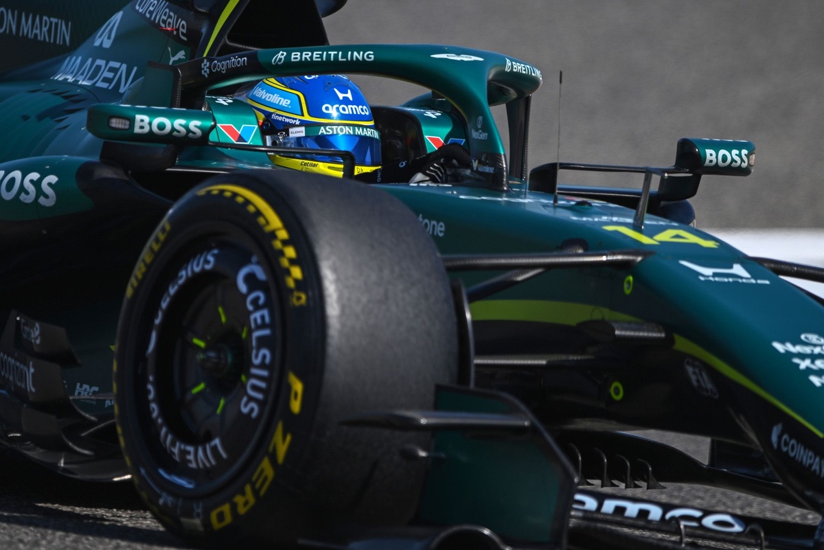 Newey’e göre Honda motoru 250kW’lık minimum enerji geri kazanımını bile yapamıyor Newey’e göre Honda motoru 250kW’lık minimum enerji geri kazanımını bile yapamıyor