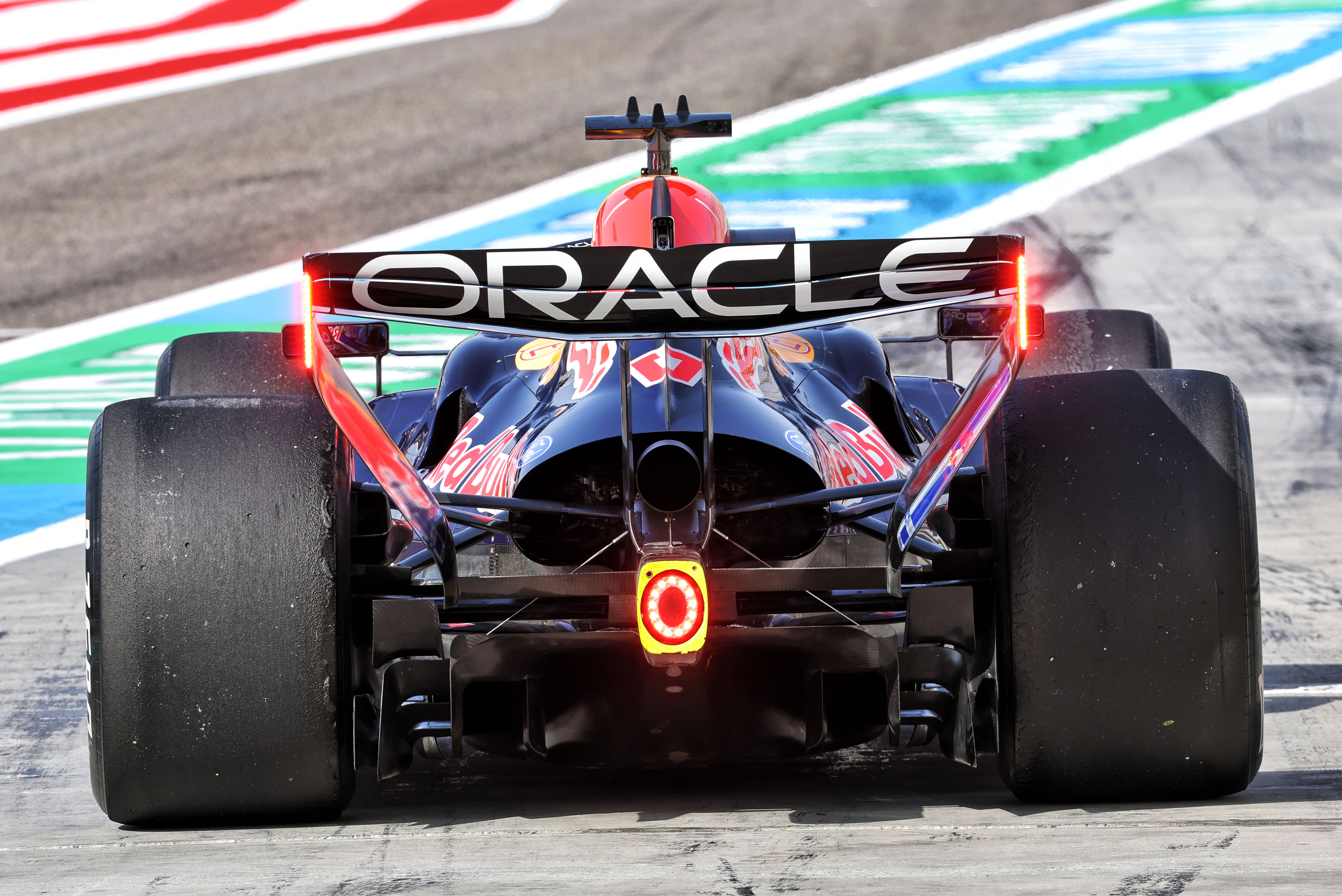 Red Bull Bahrain F1 test issue on day two complicates new signing’s tough winter