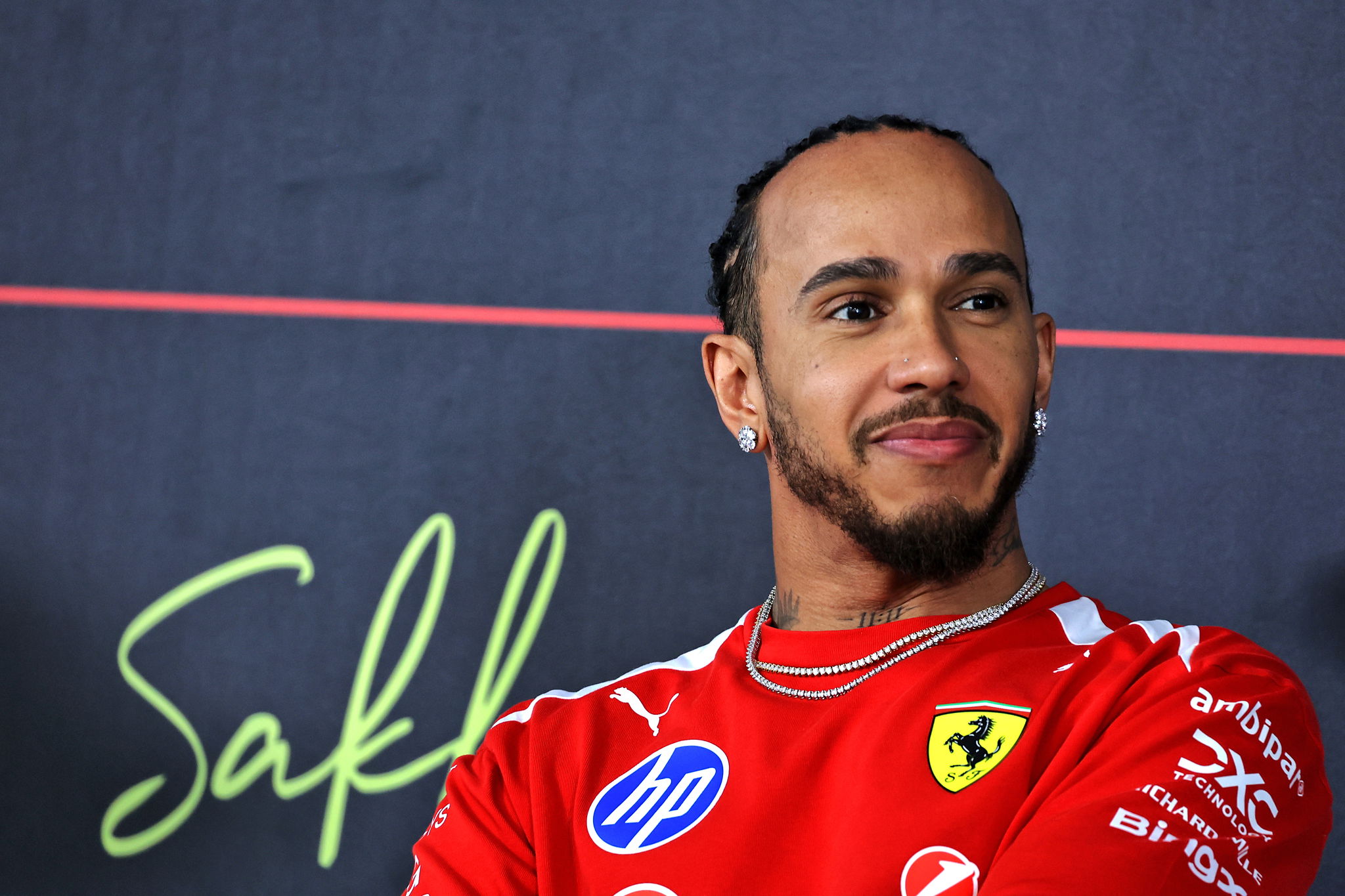 Lewis Hamilton quashes retirement talk with F1 2026 statement of intent Lewis Hamilton quashes retirement talk with F1 2026 statement of intent
