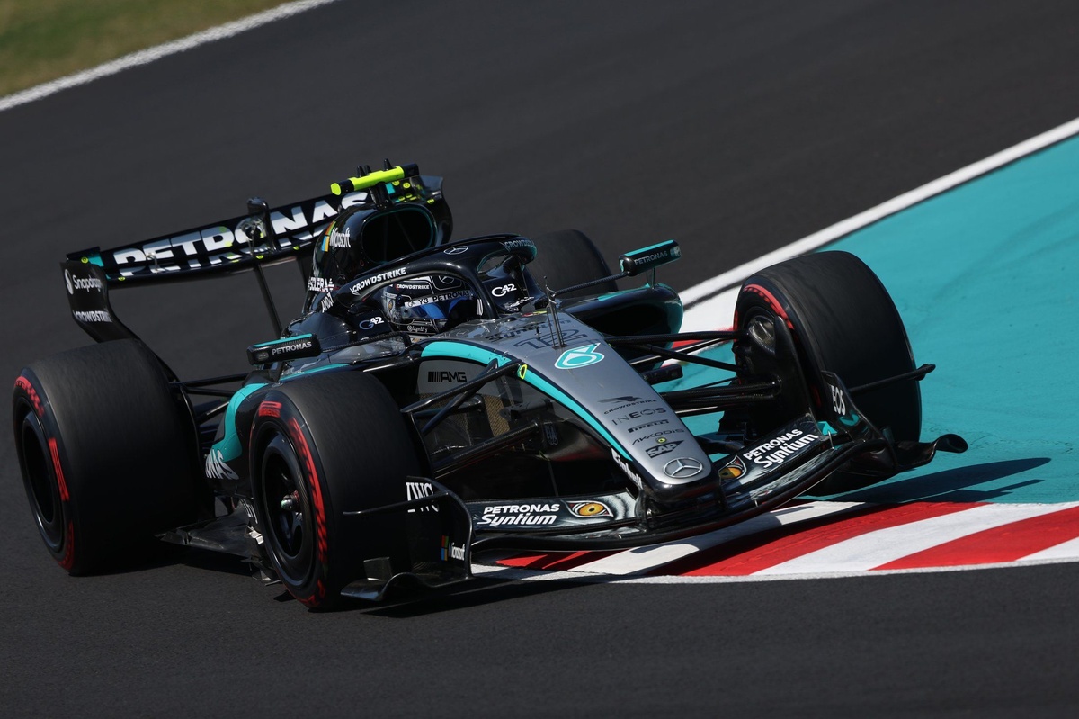 2026 Japonya Yarış 3. antrenman: Mercedes 1-2, Leclerc 3. sırada