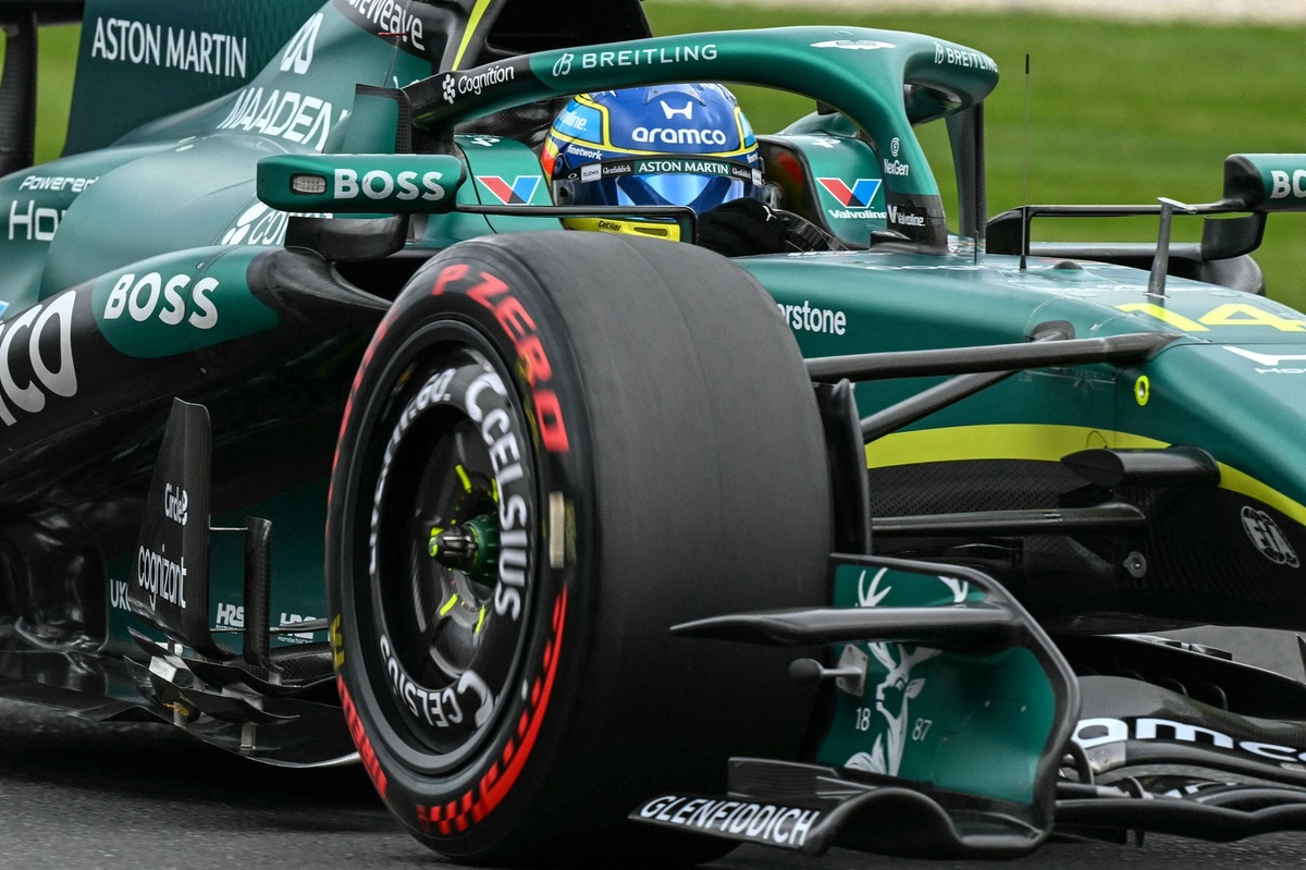 Alonso: “En ufak sorunda yarıştan çekilmeliyiz”