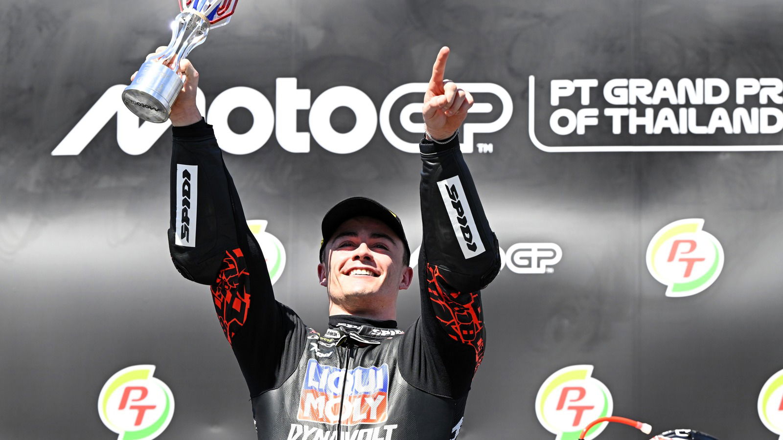 MotoGP teams warned they’re missing “great opportunity” for “generational change” in 2027