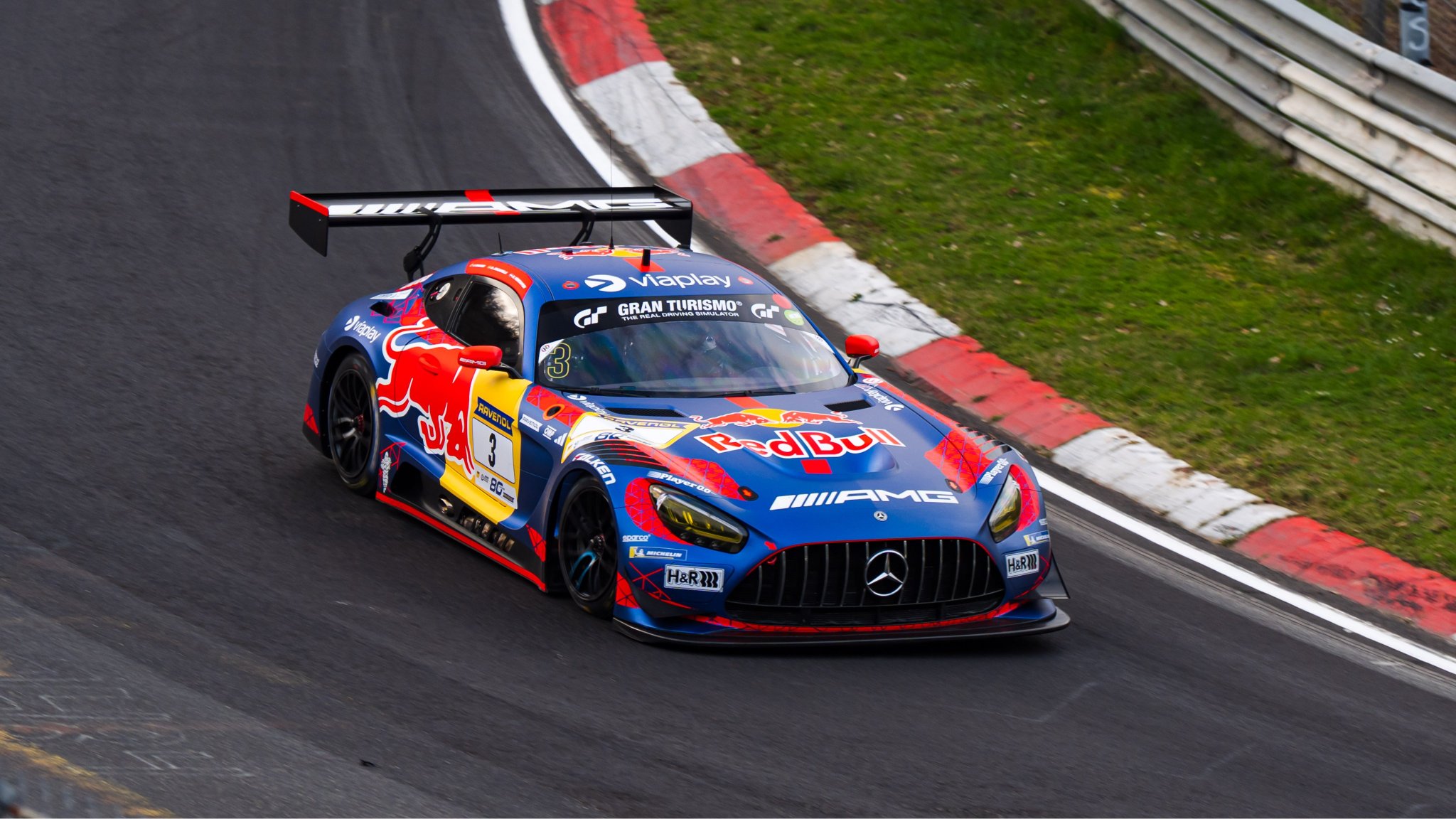 Max Verstappen wins on Mercedes debut in his second Nurburgring race Max Verstappen wins on Mercedes debut in his second Nurburgring race