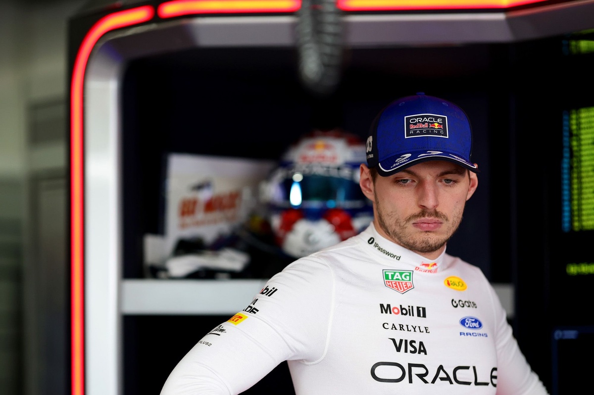 Mekies, Verstappen’in emeklilik olasılığı hakkında: “Ona hızlı bir araç verdiğimizde daha mutlu olacağına eminim” Mekies, Verstappen’in emeklilik olasılığı hakkında: “Ona hızlı bir araç verdiğimizde daha mutlu olacağına eminim”
