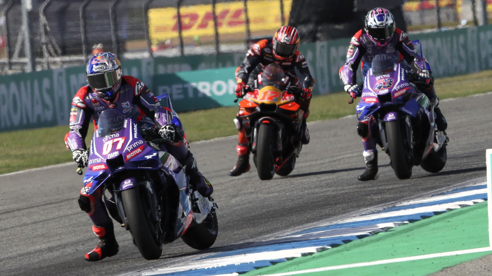Analysis: Toprak closes the gap, but Yamaha V4 a step behind at Thai MotoGP