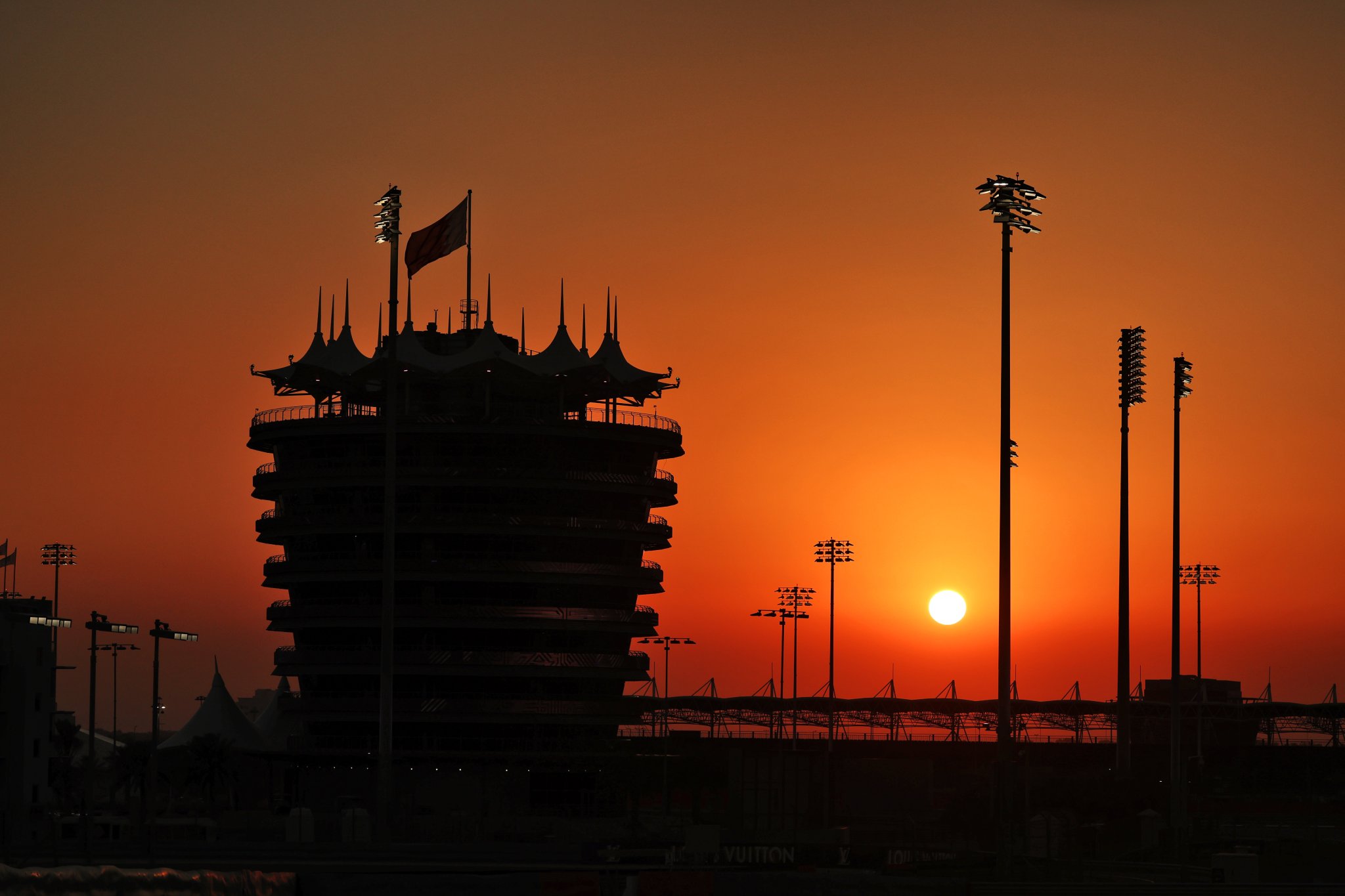 How F1 has handled past world crisis amid race cancellation concerns How F1 has handled past world crisis amid race cancellation concerns