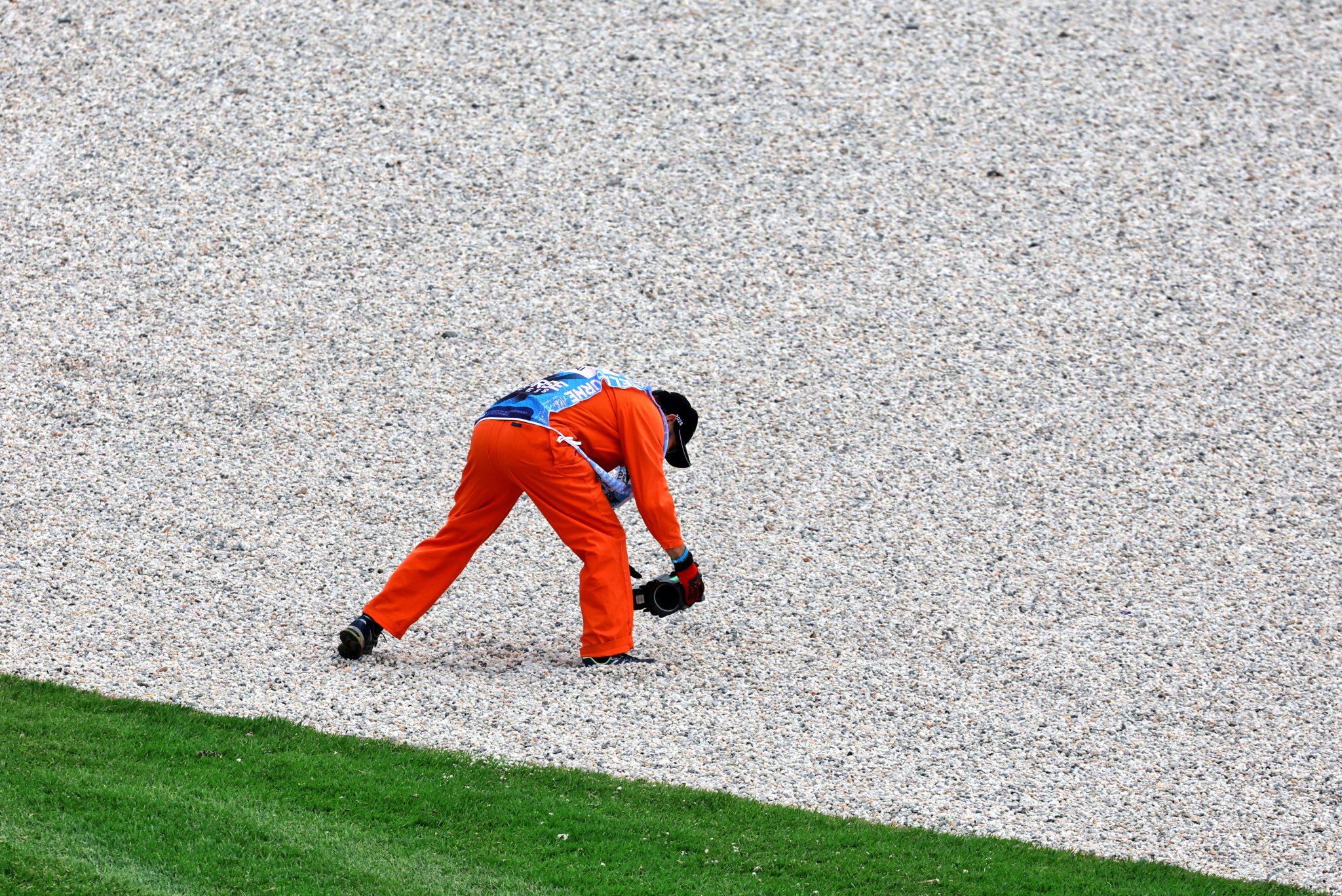FIA delivers verdict on Mercedes pitlane blunder in Australia F1 qualifying