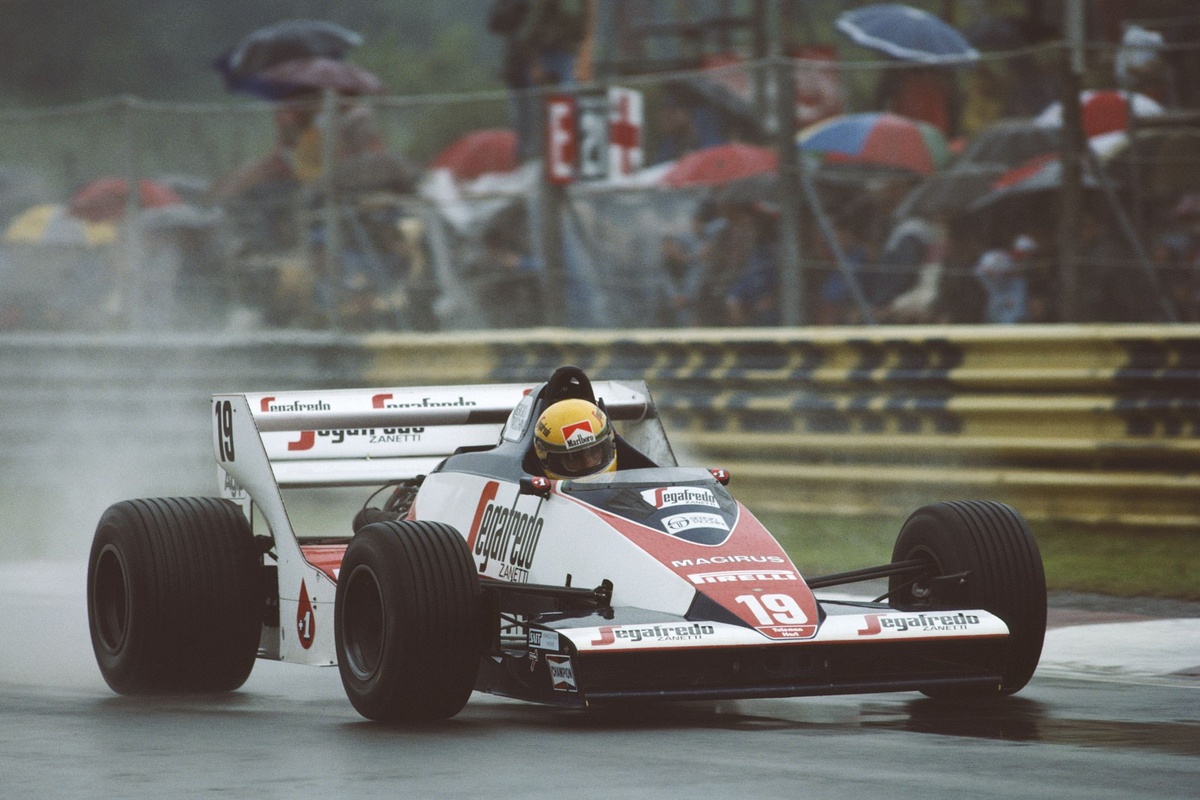 10 milyon euroyu aşan dört ikonik Formula 1 aracı Monako’daki açık artırmada satışa çıkıyor 10 milyon euroyu aşan dört ikonik Formula 1 aracı Monako’daki açık artırmada satışa çıkıyor