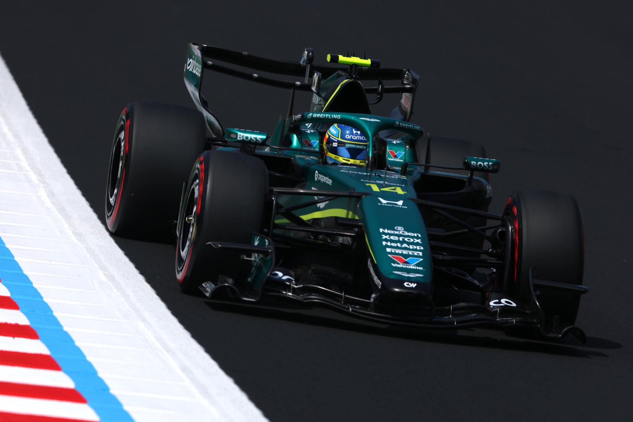 Aston Martin’s pace deficit labelled “embarrassing” by F1 pundit Karun Chandhok