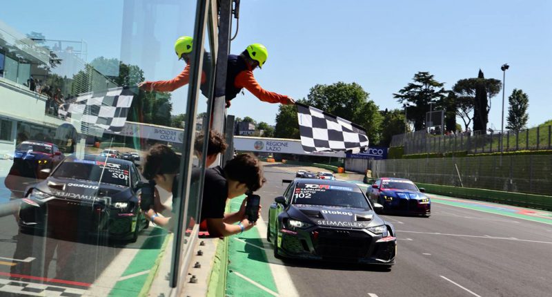 Texaco Team AMS Sezona Zaferle Başladı