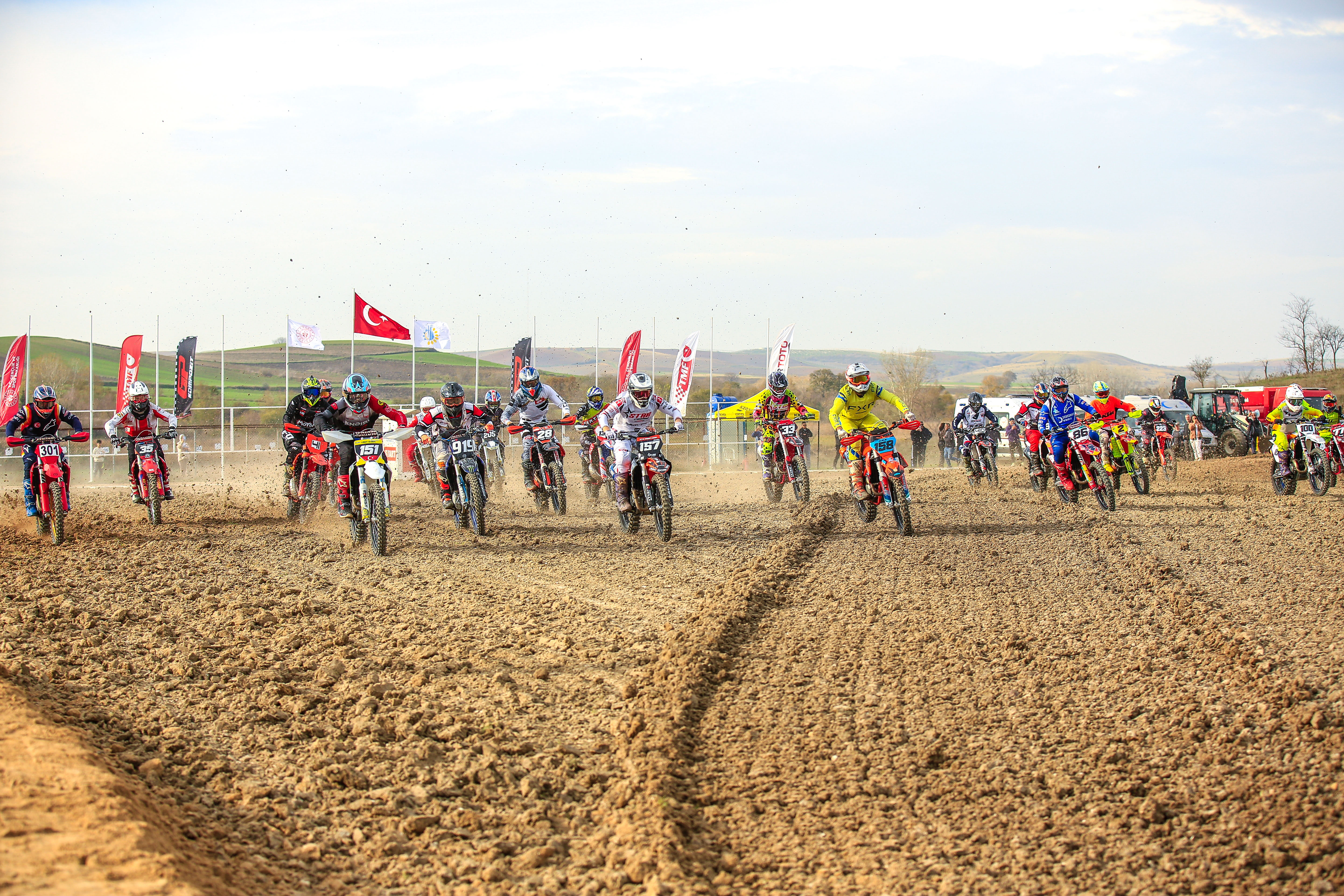 Motokrosun Yıldızları Hayrabolu’da