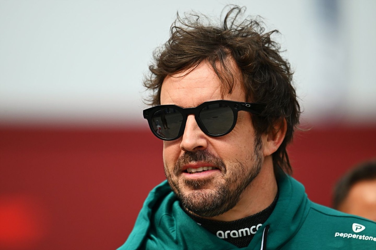 Formula 1 yönetimi, Alonso’nun oğluna özel padok giriş kartı göndermiş Formula 1 yönetimi, Alonso’nun oğluna özel padok giriş kartı göndermiş