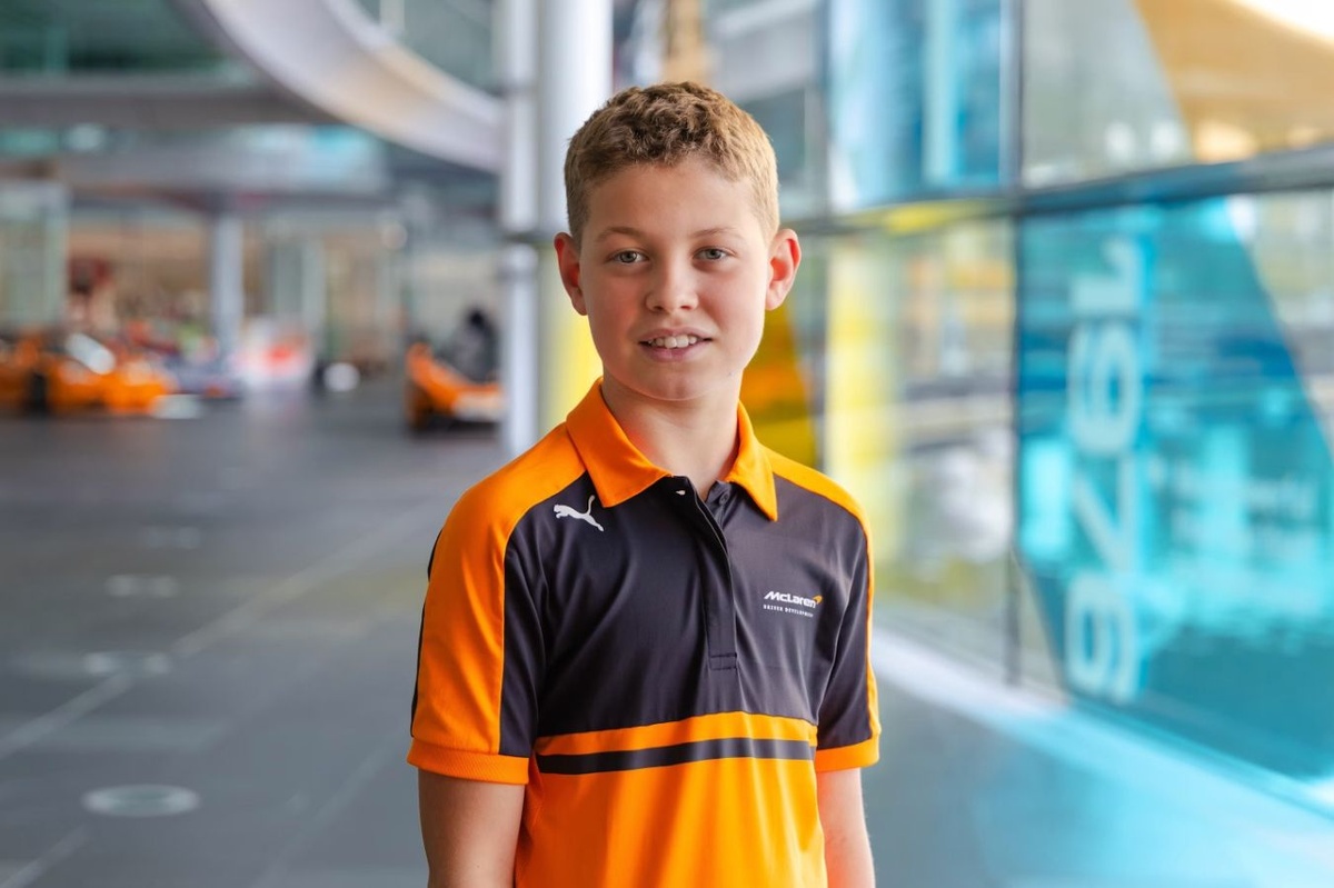 McLaren, yarışçı gelişim programına tarihindeki en genç ismi aldı