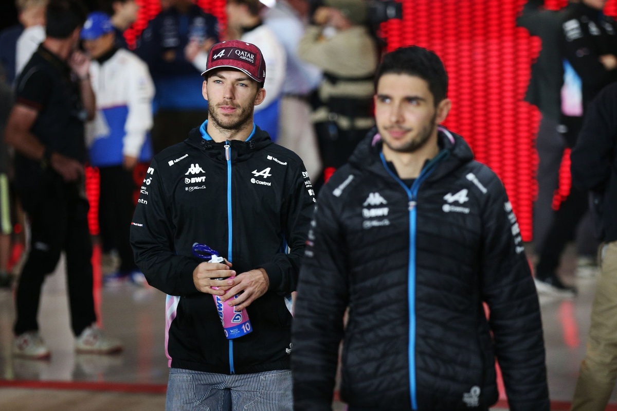 İki rakip arasındaki gerilim: 18 yıldır konuşmuyorlar