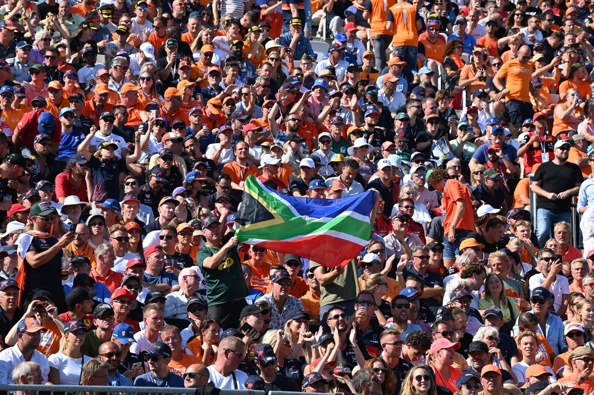 McKenzie: “Güney Afrika Yarış için reddedilmeyecek bir teklif hazırlıyoruz”