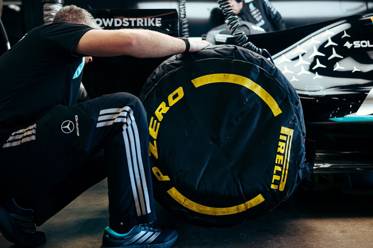 Mercedes, Nürburgring’deki lastik testinde McLaren’ı geride bıraktı Mercedes, Nürburgring’deki lastik testinde McLaren’ı geride bıraktı