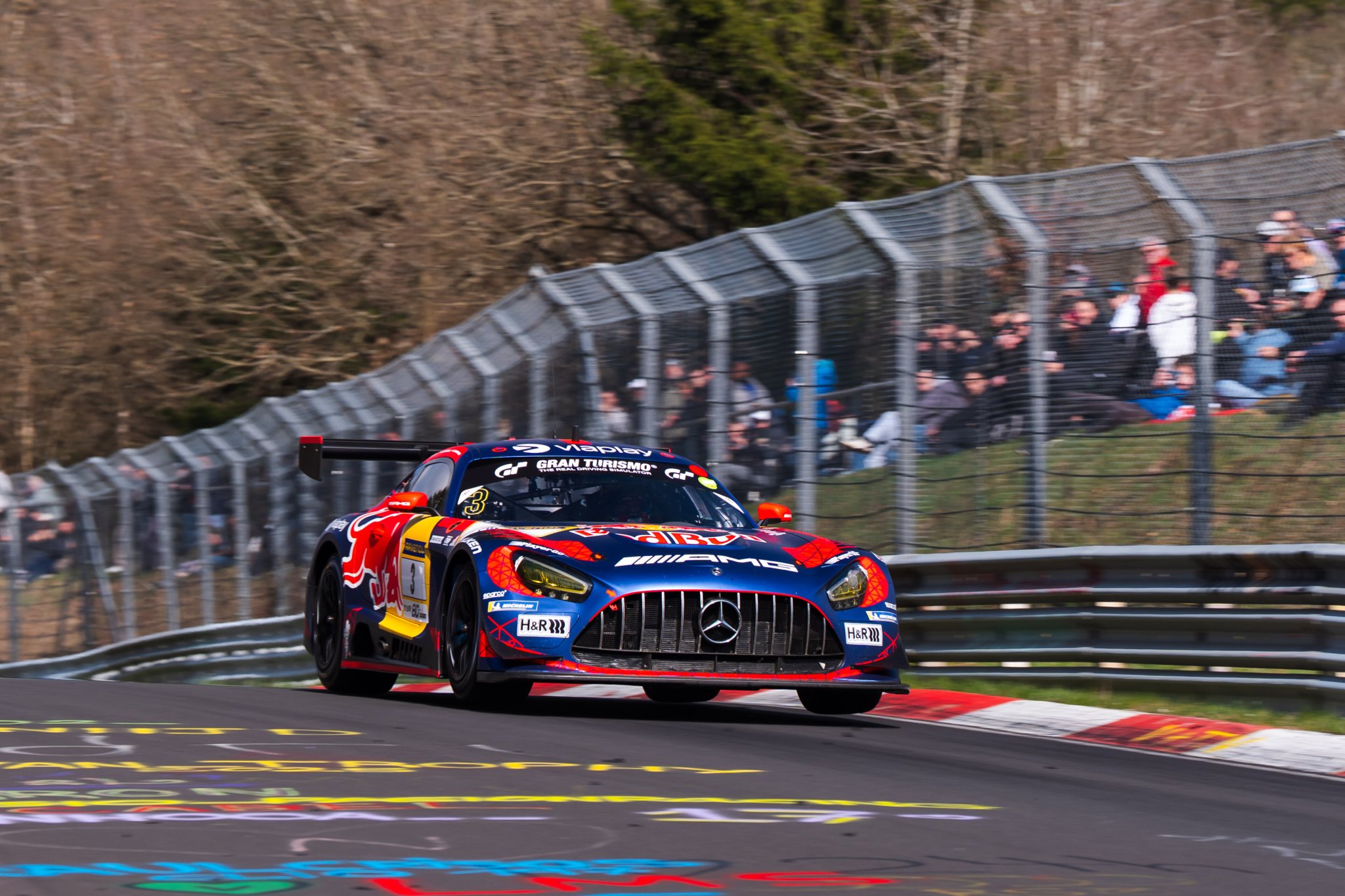 Max Verstappen baffled by “strange” car damage in NLS5