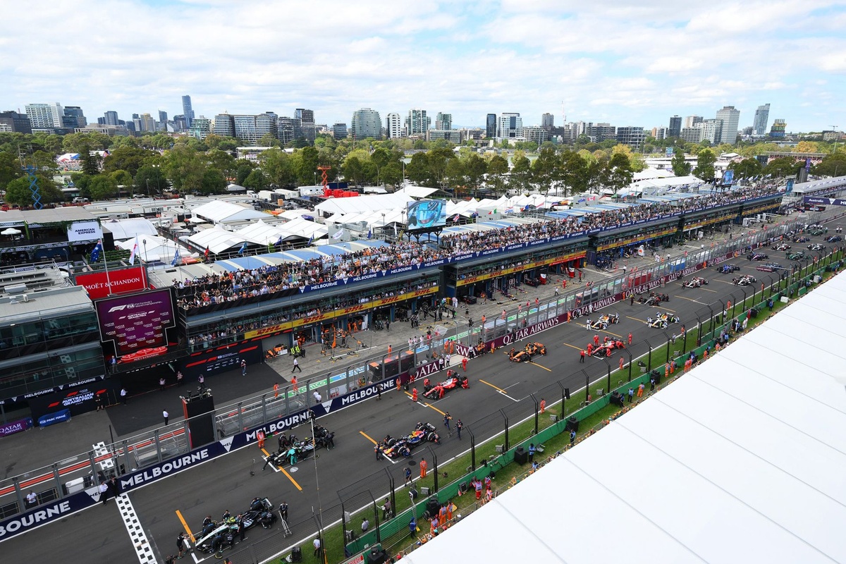 Formula 1’de fikir ayrılığı: FIA elektrik gücünü düşürmek istiyor, Liberty Media izin vermiyor! Formula 1’de fikir ayrılığı: FIA elektrik gücünü düşürmek istiyor, Liberty Media izin vermiyor!