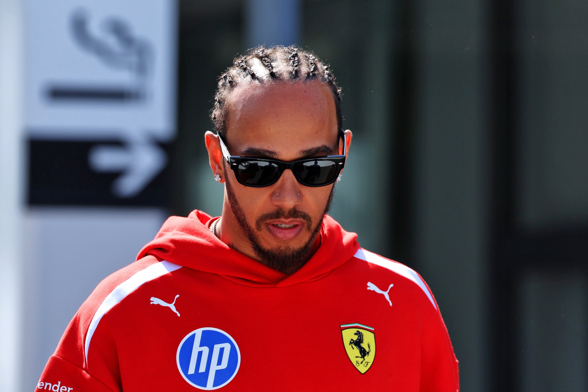 Former Ferrari F1 winner wary of Lewis Hamilton’s early 2026 results