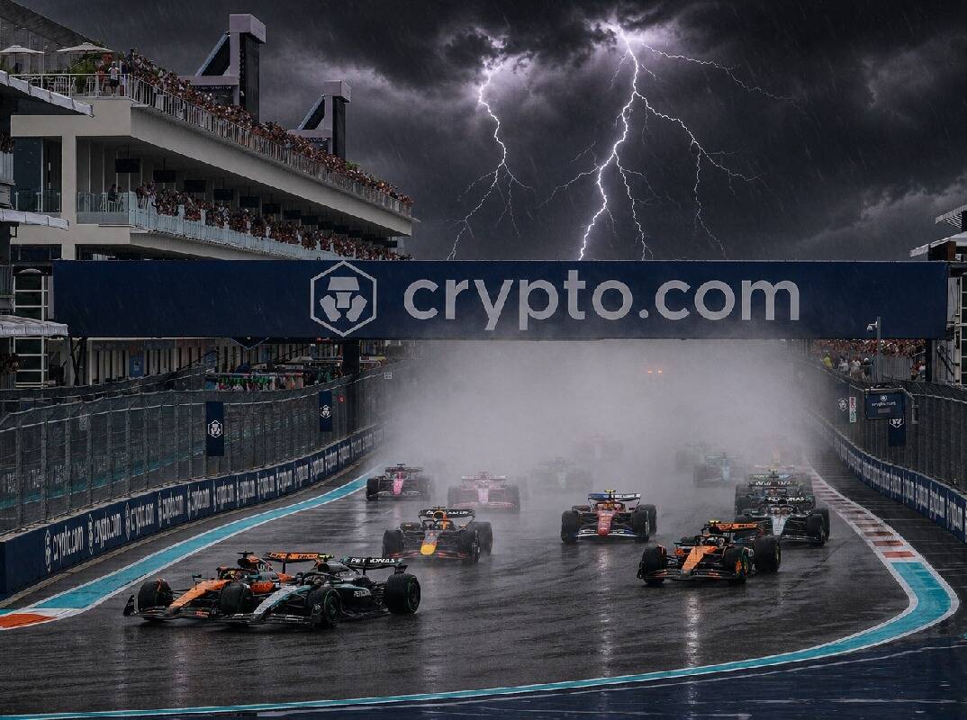 Blitze drohen: Warum die Formel 1 bei Gewitter nicht fahren kann/darf