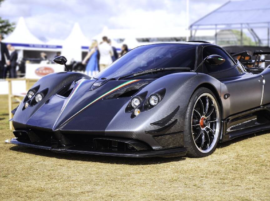 10-Millionen-Hypercar mit Kindersitz: Das ist das neue Auto von Alonso