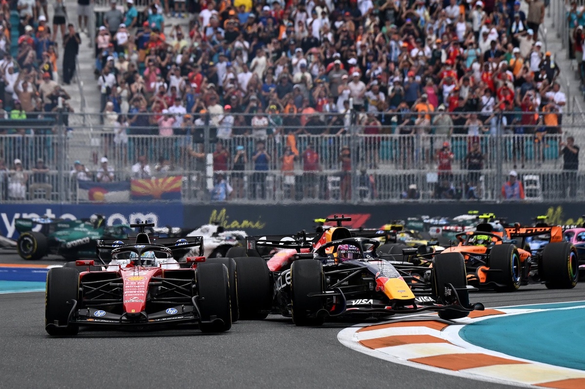 Anderson’dan 2027 düzenlemesine eleştiri: “FIA aynı hatayı iki kez yapıyor”