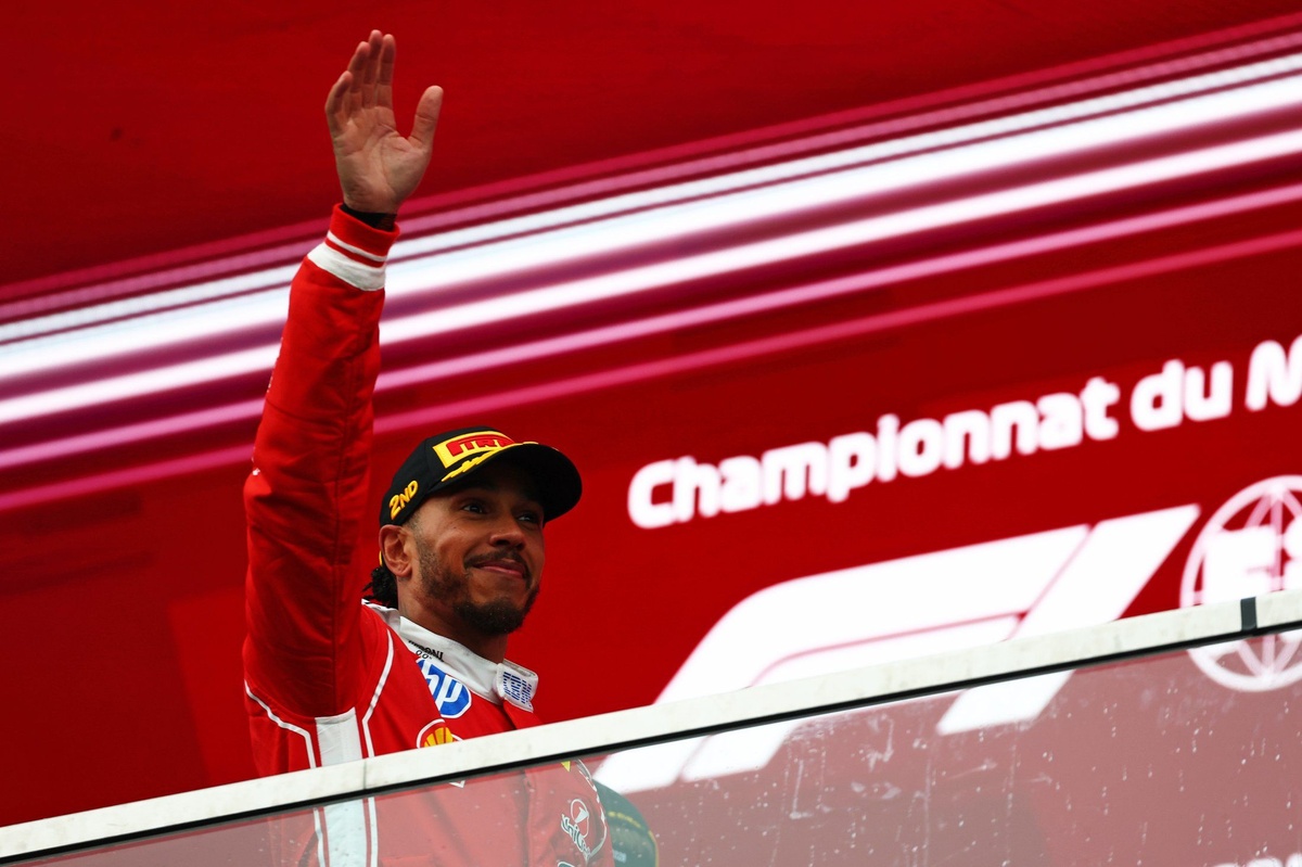 Hamilton: “Formula 1’i seviyorum, dünyanın en iyi işine sahibim” Hamilton: “Formula 1’i seviyorum, dünyanın en iyi işine sahibim”