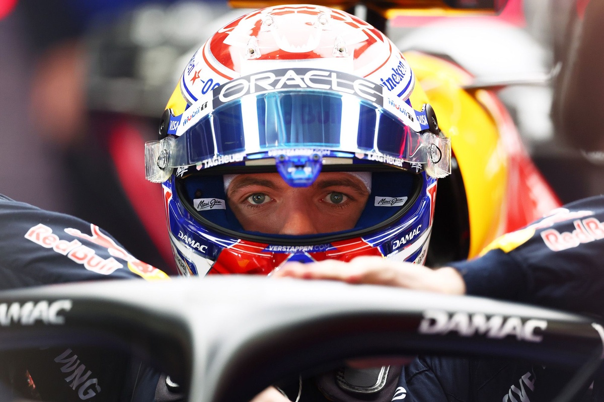 Herbert: “Verstappen emeklilik demeçleri vererek rol yapıyor, Formula 1’den ayrılmayacak” Herbert: “Verstappen emeklilik demeçleri vererek rol yapıyor, Formula 1’den ayrılmayacak”