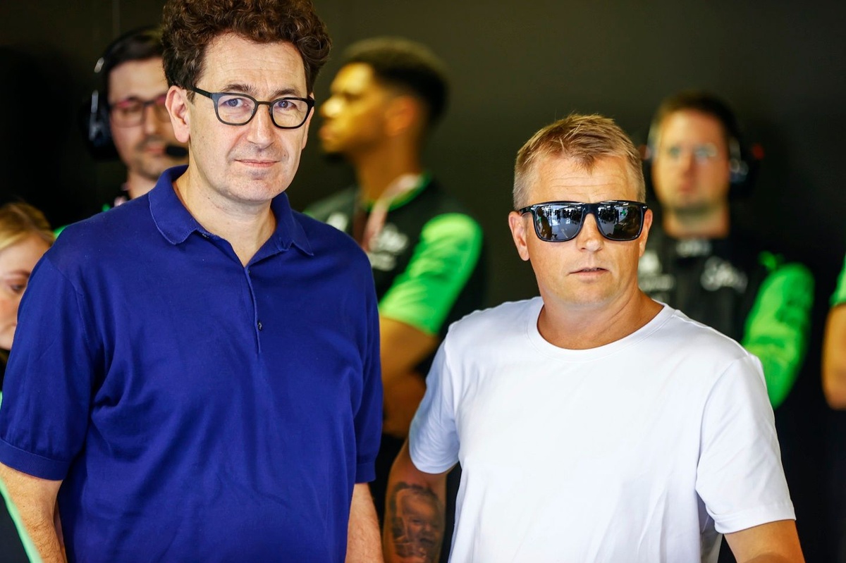 Raikkonen’den ‘adaşına’ övgüler: “Özel yeteneğiniz yoksa üst üste 4 kez kazanamazsınız”