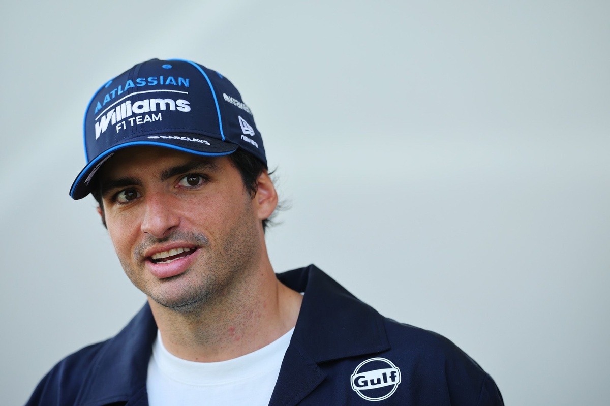 Sainz, Madrid pistine dair ilk izlenimlerini paylaştı Sainz, Madrid pistine dair ilk izlenimlerini paylaştı