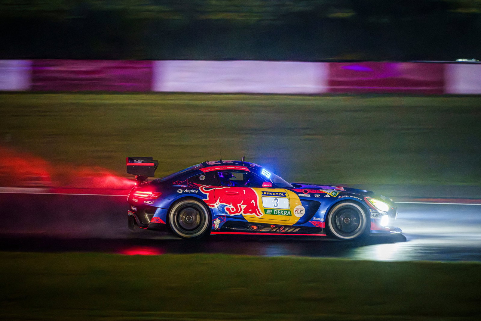 Nurburgring 24 Hours: Max Verstappen car leads as rain falls in hour six Nurburgring 24 Hours: Max Verstappen car leads as rain falls in hour six