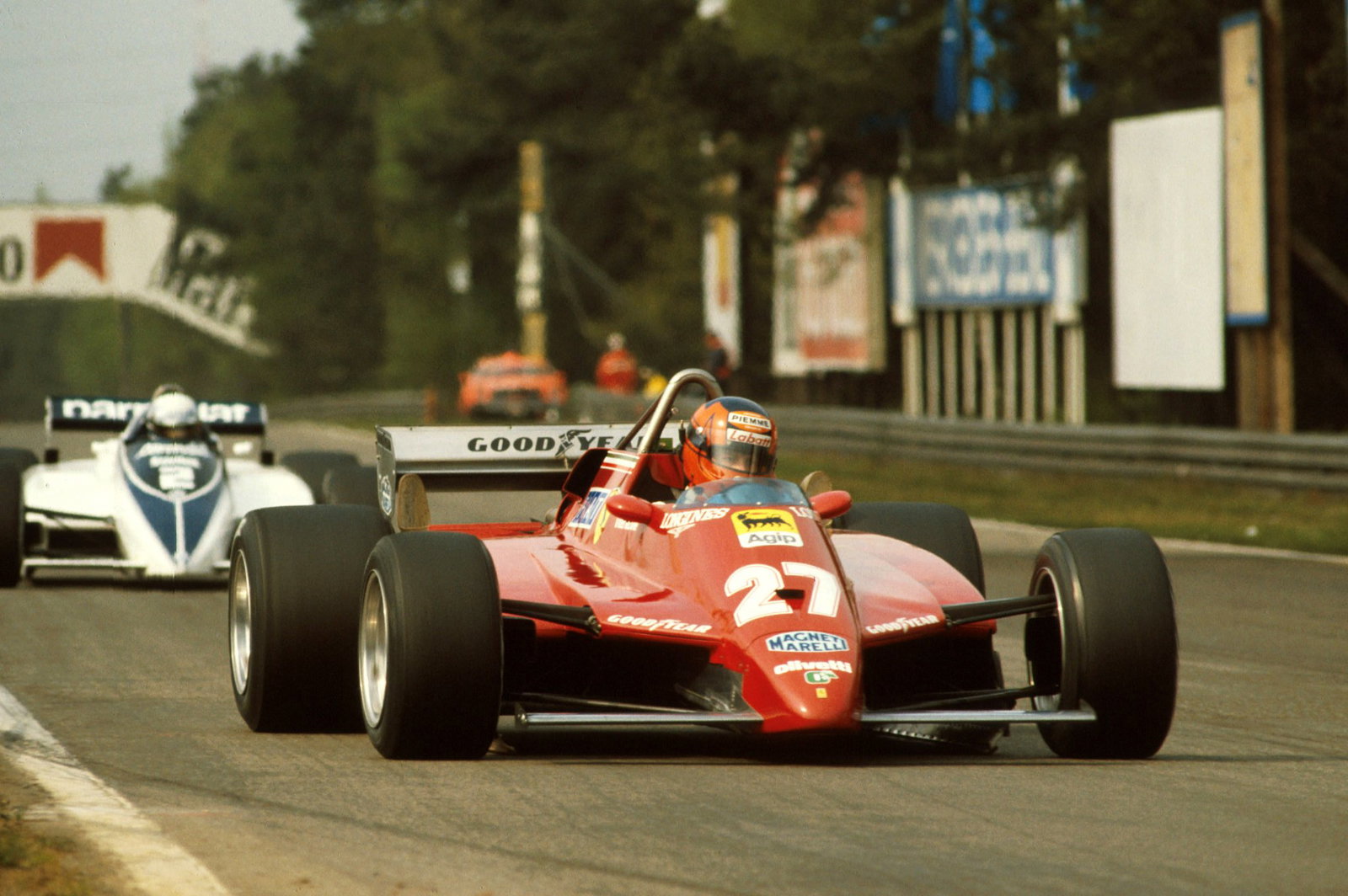 $1 million Gilles Villeneuve helmet sets new F1 record