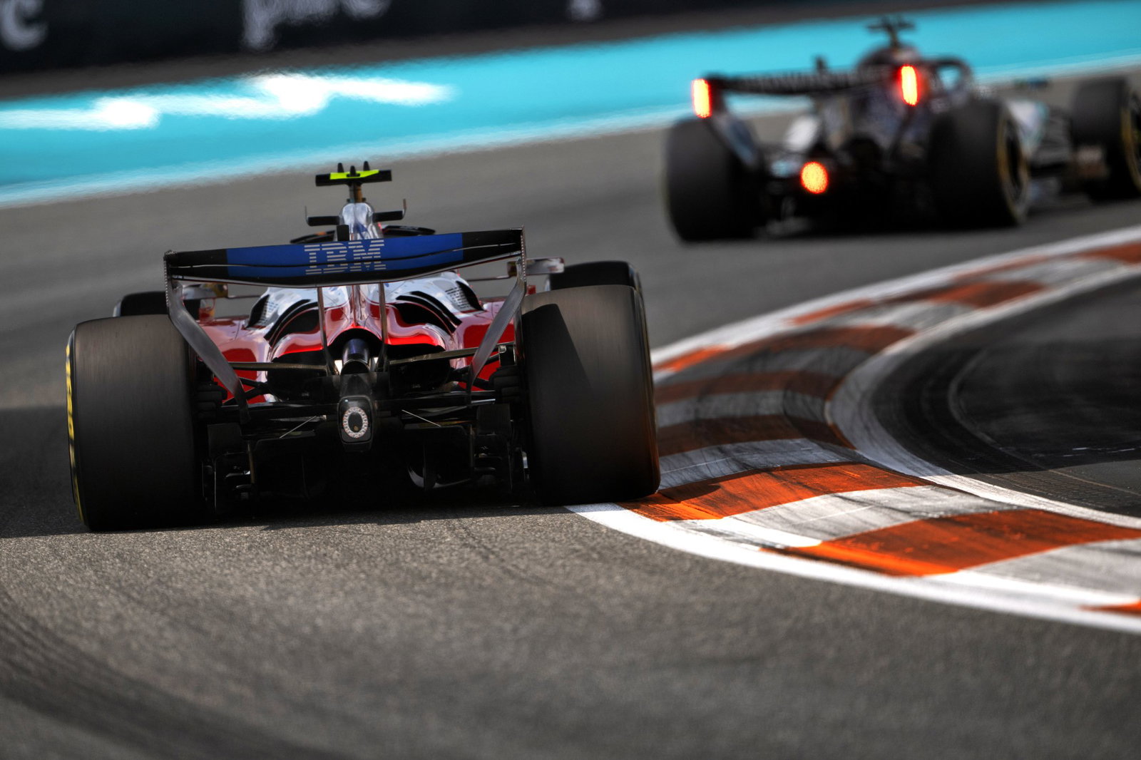 F1 Miami LIVE: Antonelli snatches pole in tight grand prix qualifying