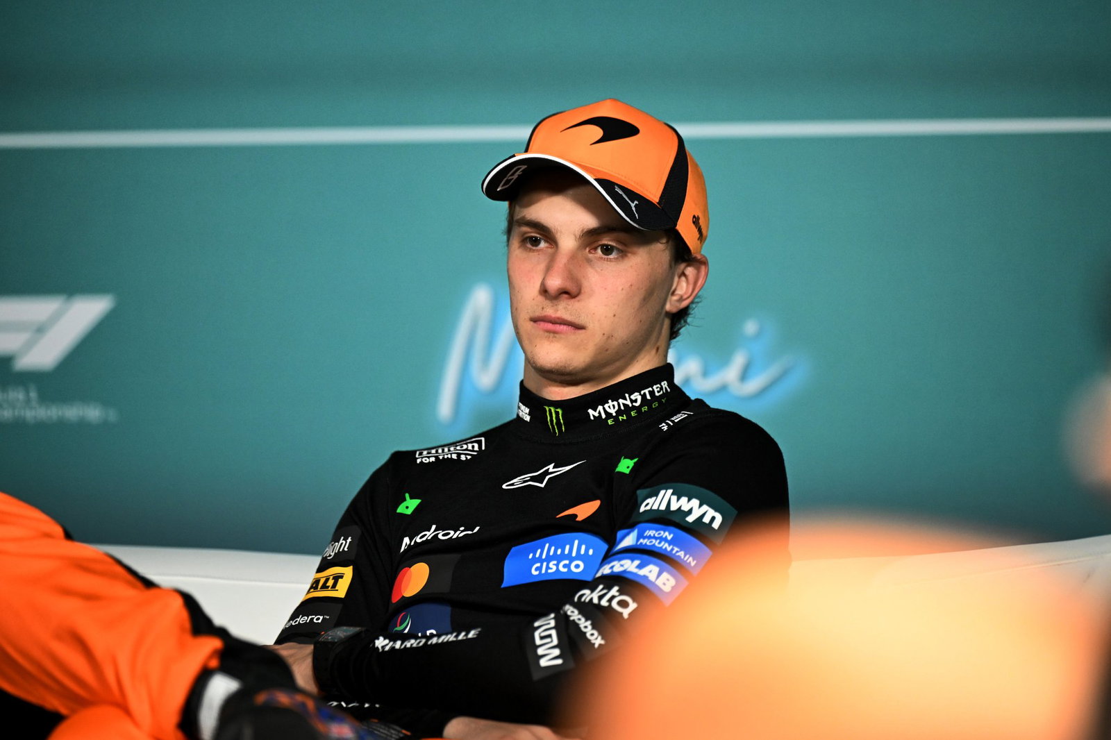 Oscar Piastri warned about McLaren F1 exit amid rumours over potential Red Bull move