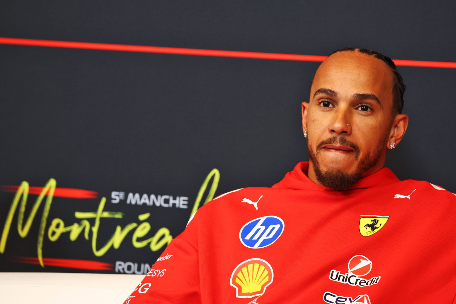 Lewis Hamilton provides detailed explanation for avoiding Ferrari’s F1 simulator Lewis Hamilton provides detailed explanation for avoiding Ferrari’s F1 simulator